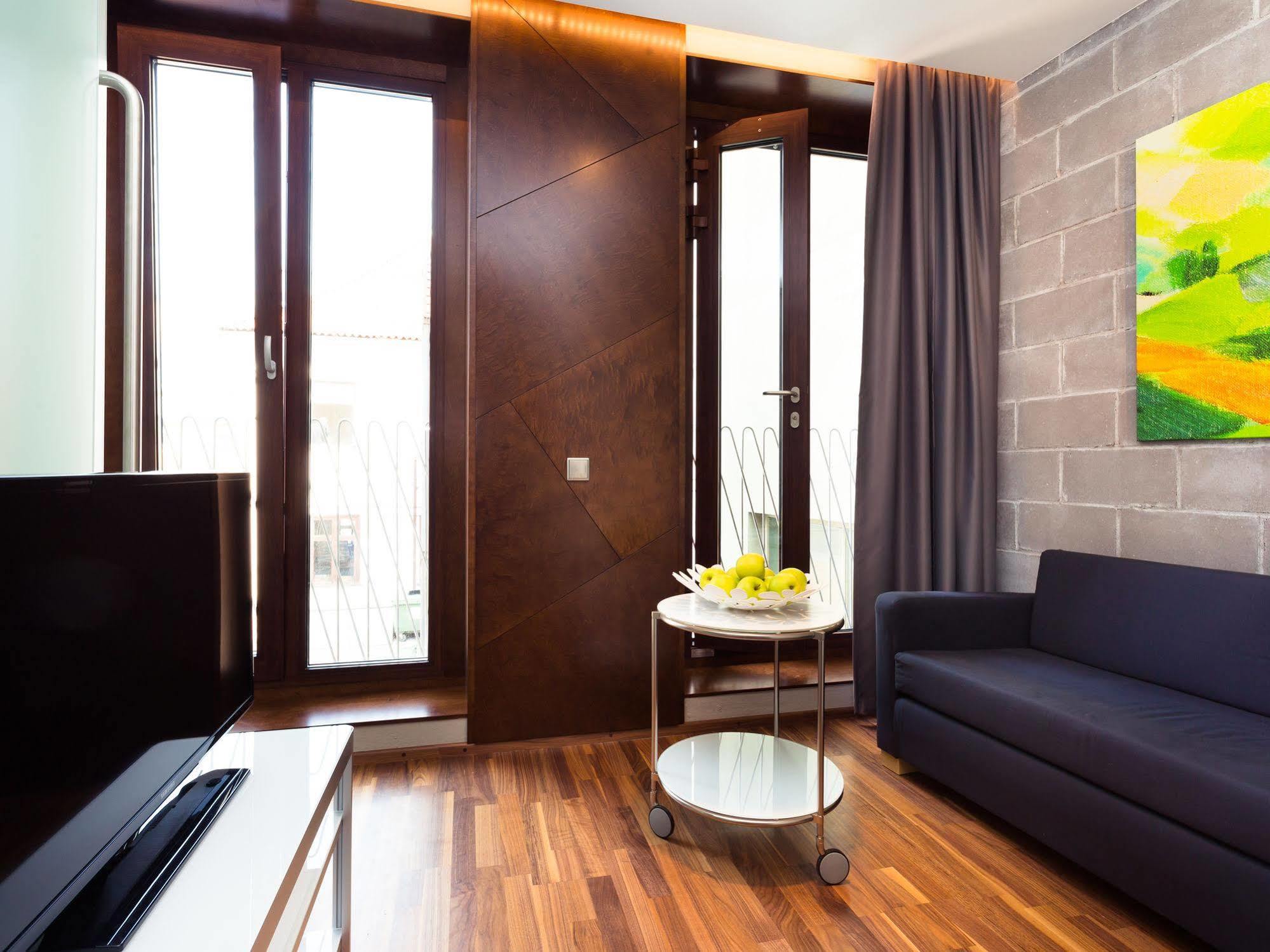 تارتو Konrad Old Town Aparthotel المظهر الخارجي الصورة